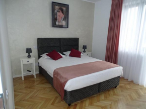 Water Lily Apartment Studio 2 free parking- self check-in